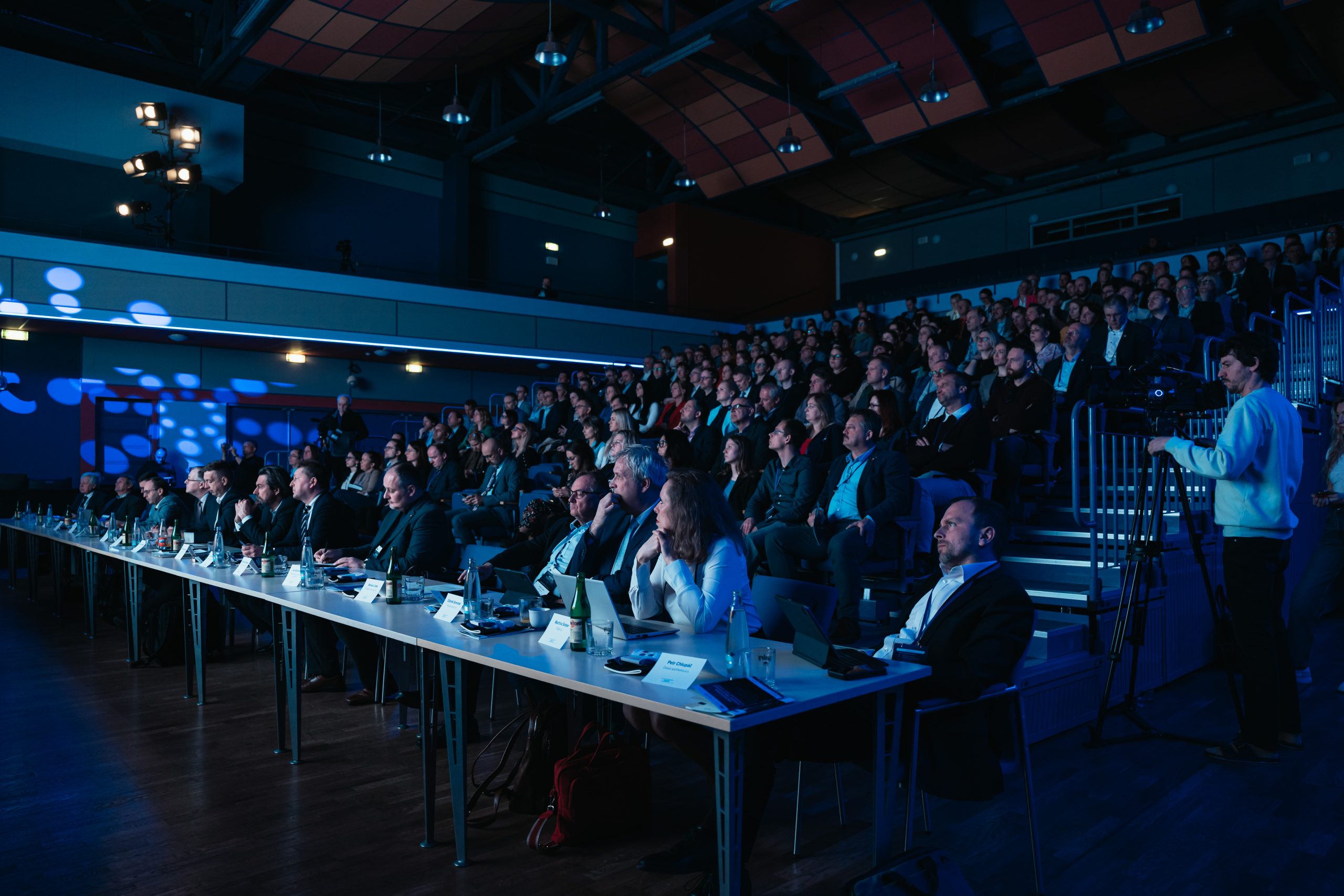 Účastníci 1. ročníku konference HSOÚ